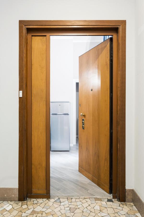 Cozy And Warm 1 Bedroom Apt - Via Sapeto Milano Esterno foto